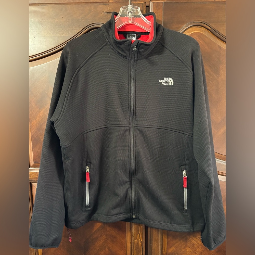 The North Face Men's Black Performance Jacket